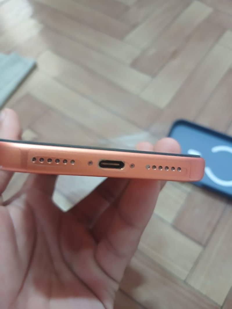 Apple iPhone 17 Pro Max 6