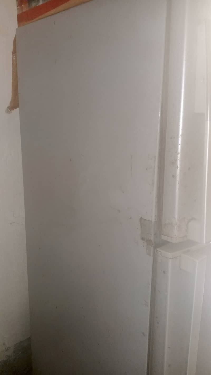 Dawlance fridge 4