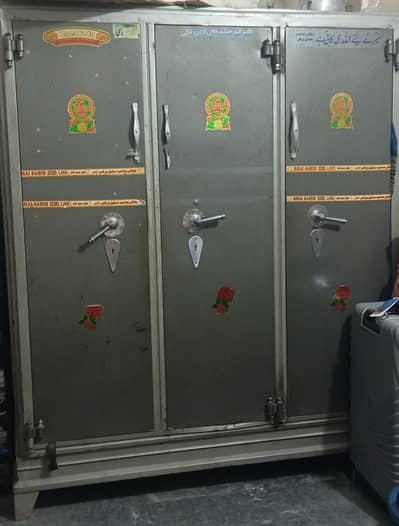 3doors Aluminium Almari