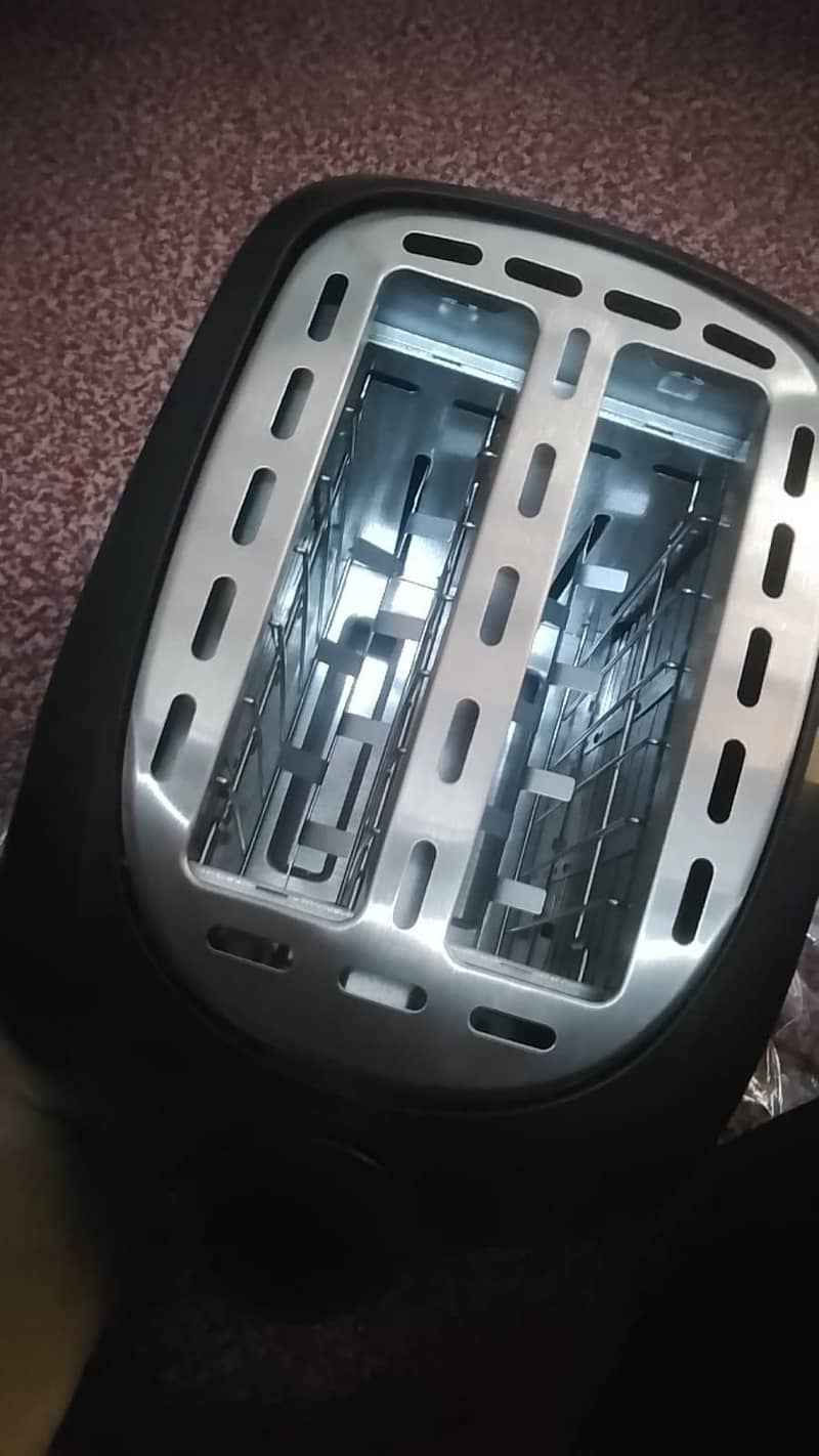toaster 0