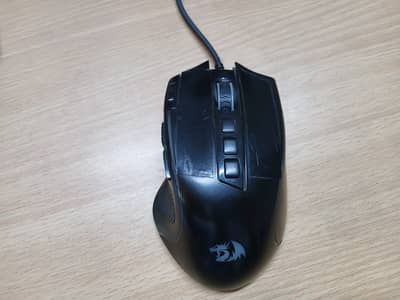 Redragon Predator 9/10