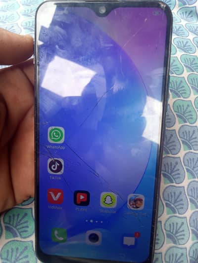 Vivo Y17