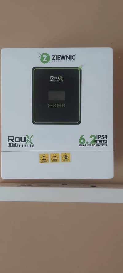 solar inverter brand new condition