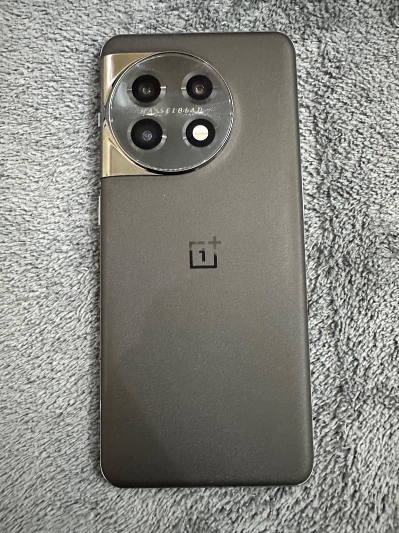 One Plus 11 0