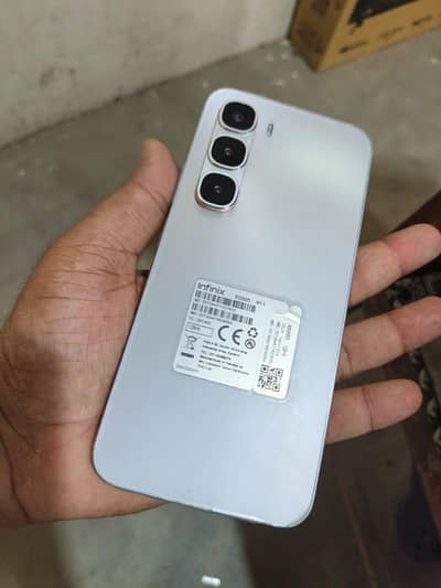 Infinix Hot 60 Pro