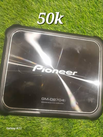 GM۔D8704 bridgeable۔4ch۔Amplifier
