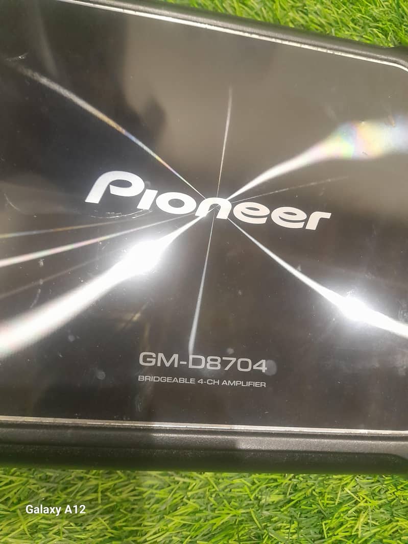GM۔D8704 bridgeable۔4ch۔Amplifier 3