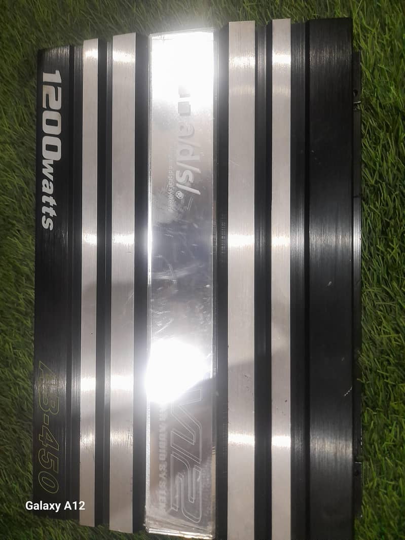 GM۔D8704 bridgeable۔4ch۔Amplifier 4