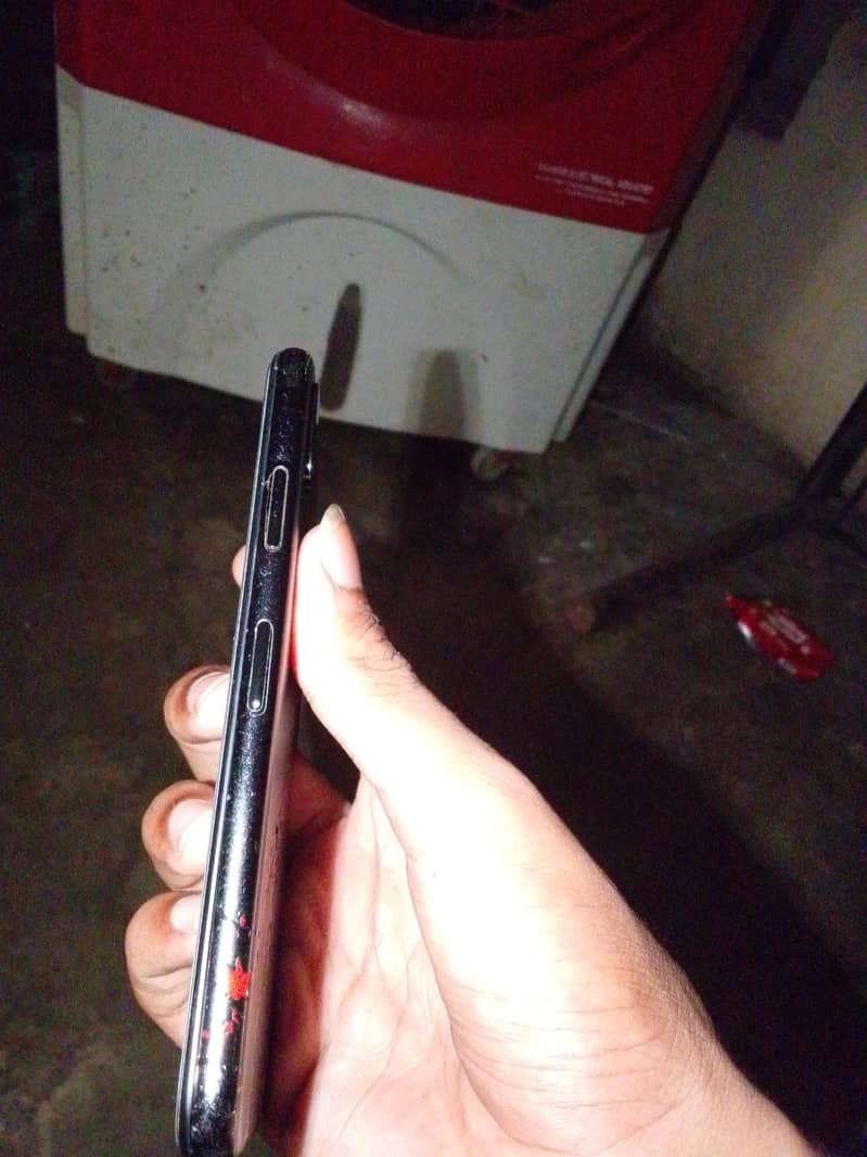 Apple iPhone X 2