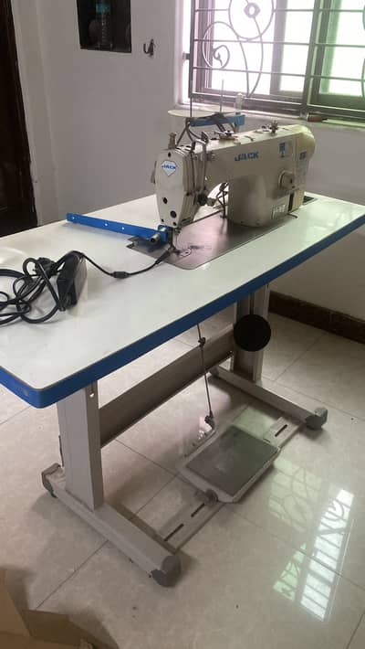 Jockey machine
