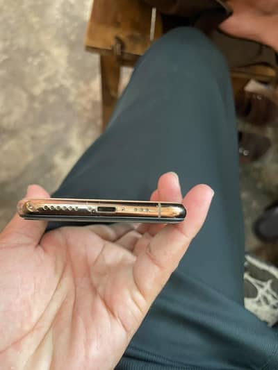 I phone xs