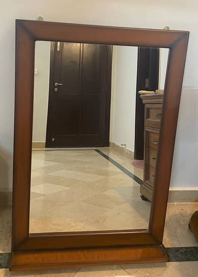 2 Dressing Mirrors
