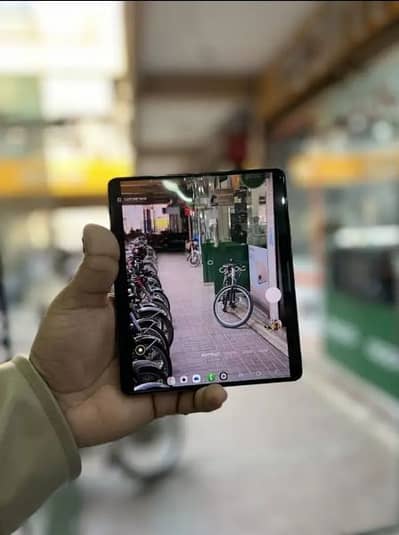Samsung Galaxy z fold 4