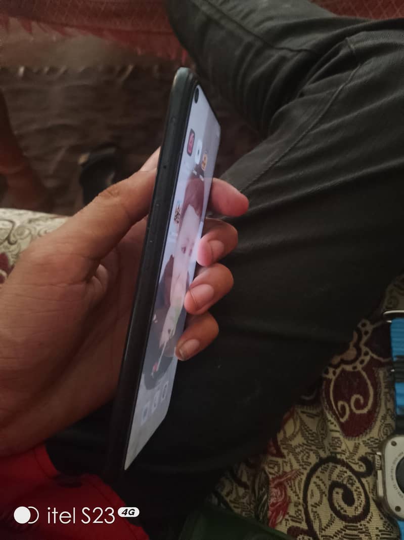 OPPO A54 3