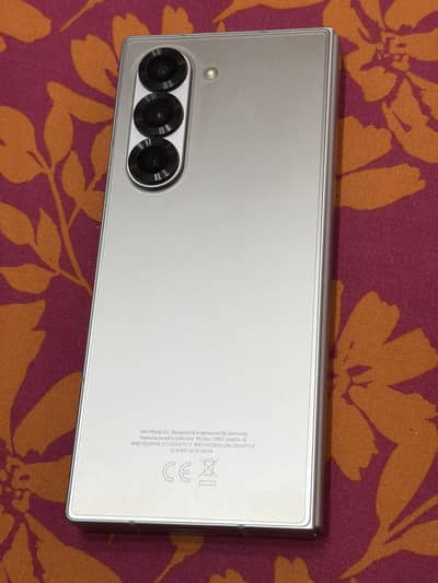 Samsung Mobile Z Fold 6