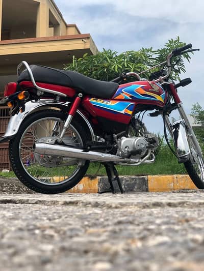 Honda CD70 for sale