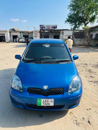 Toyota Vitz 2002