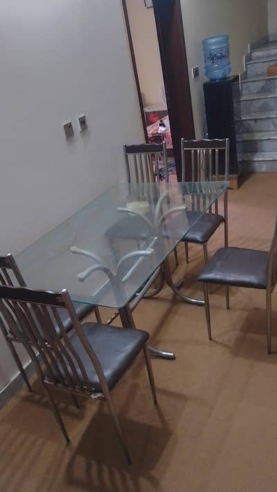 Dining Table With 5 Chairs For Sale