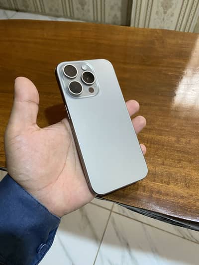Apple iPhone 15 Pro