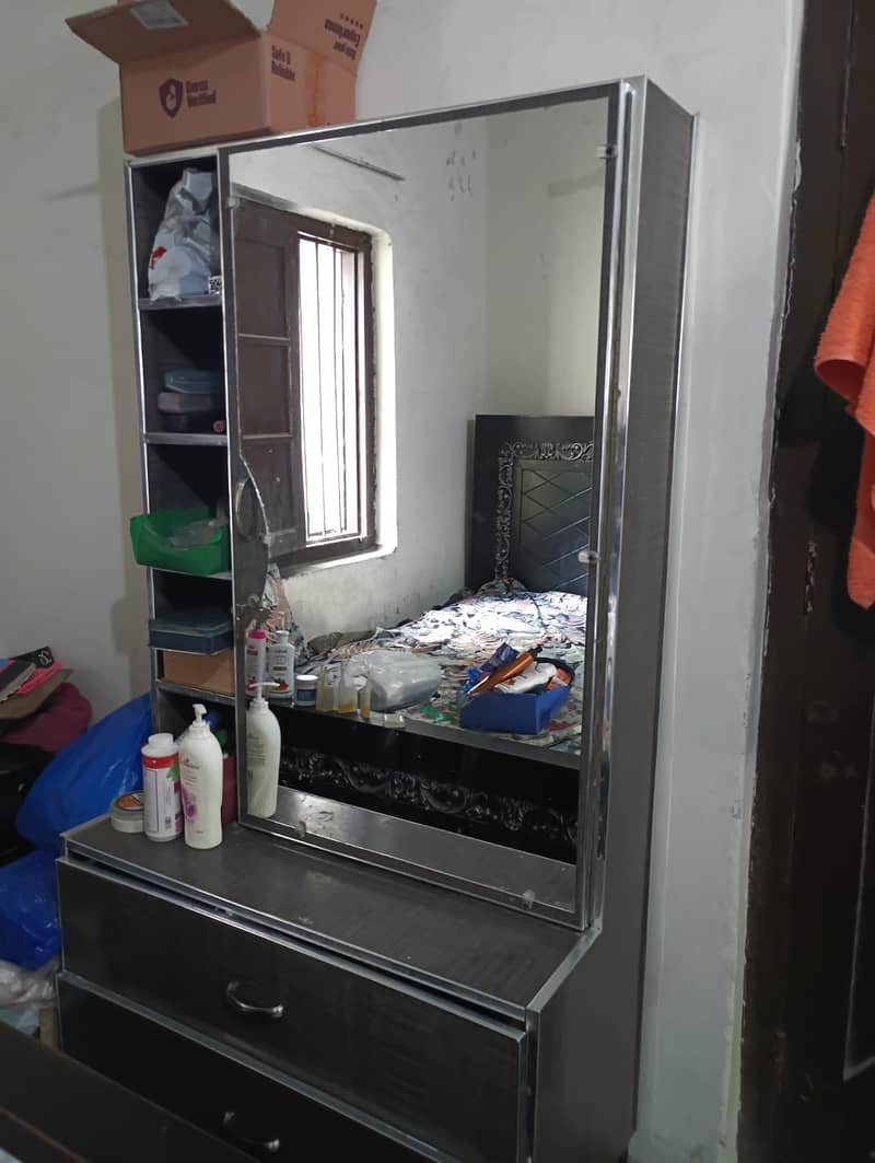 Dressing Table 1