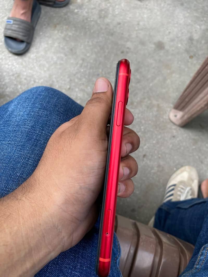 Apple iPhone 11 5