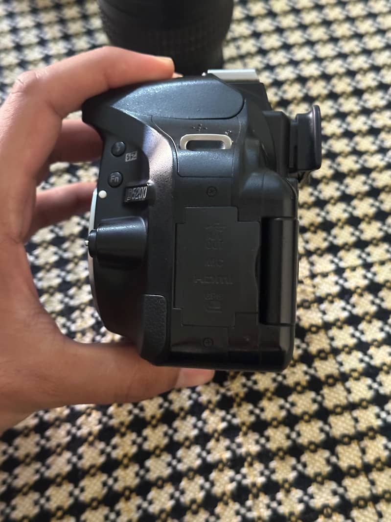 Nikon D5200 8