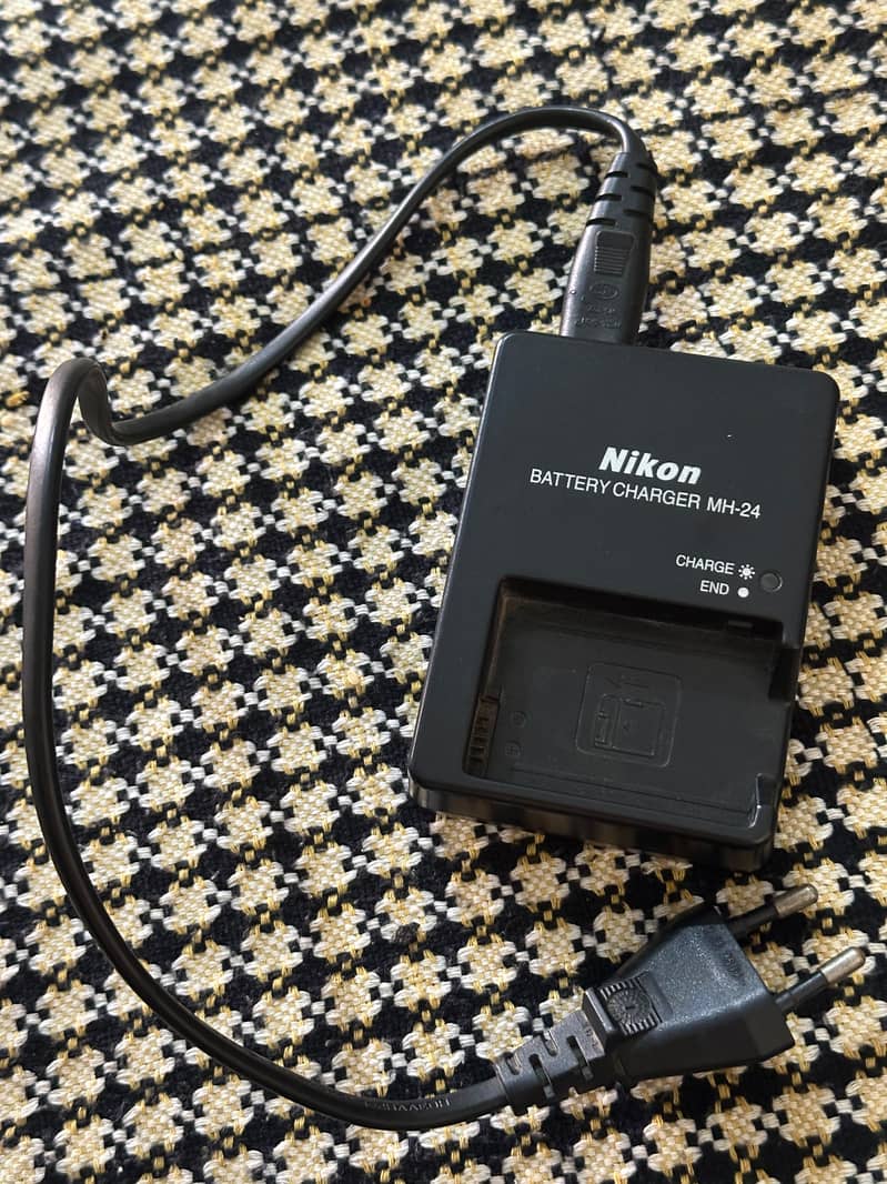 Nikon D5200 12