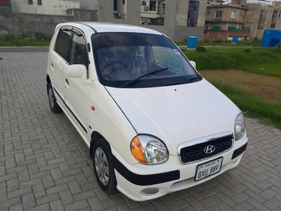 Hyundai Santro club Gv family use neat car