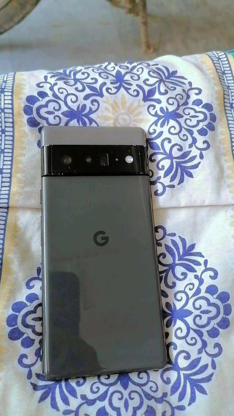 Google Pixel 6 Pro 2