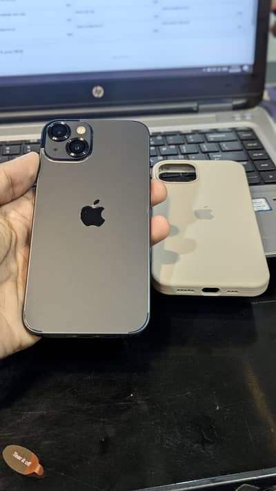 iPhone 13 128GB Black — 10/10 Fresh | Under Warranty | JV SIM Working