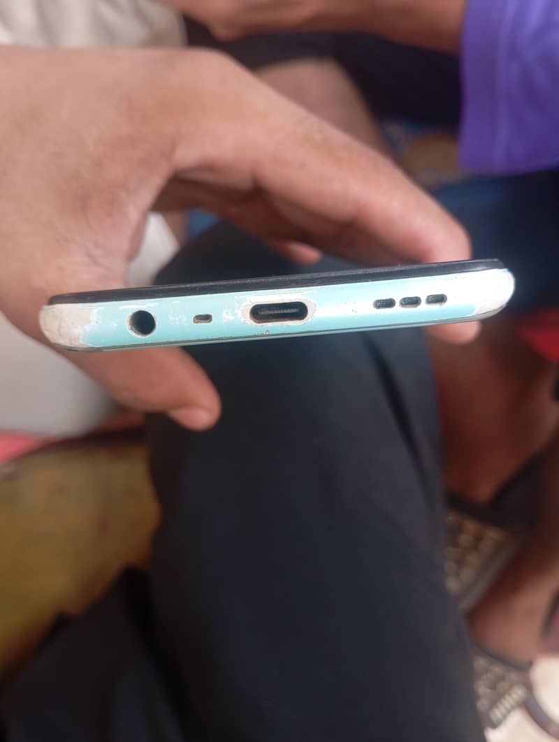 OPPO A52 0