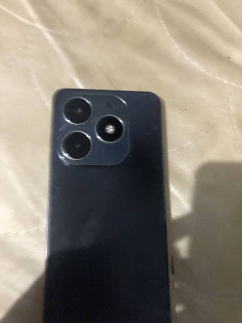 Tecno Spark 20C 1