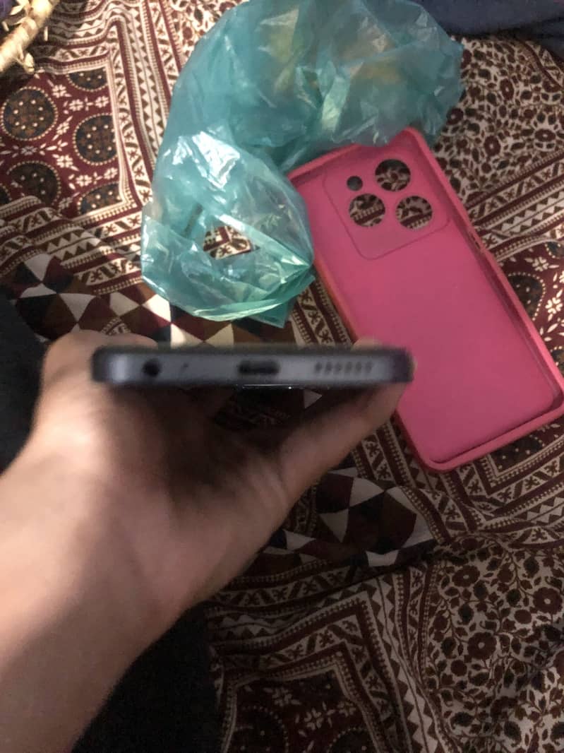 Tecno Spark 20C 2