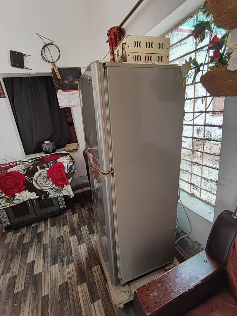 Pell refrigerator 3