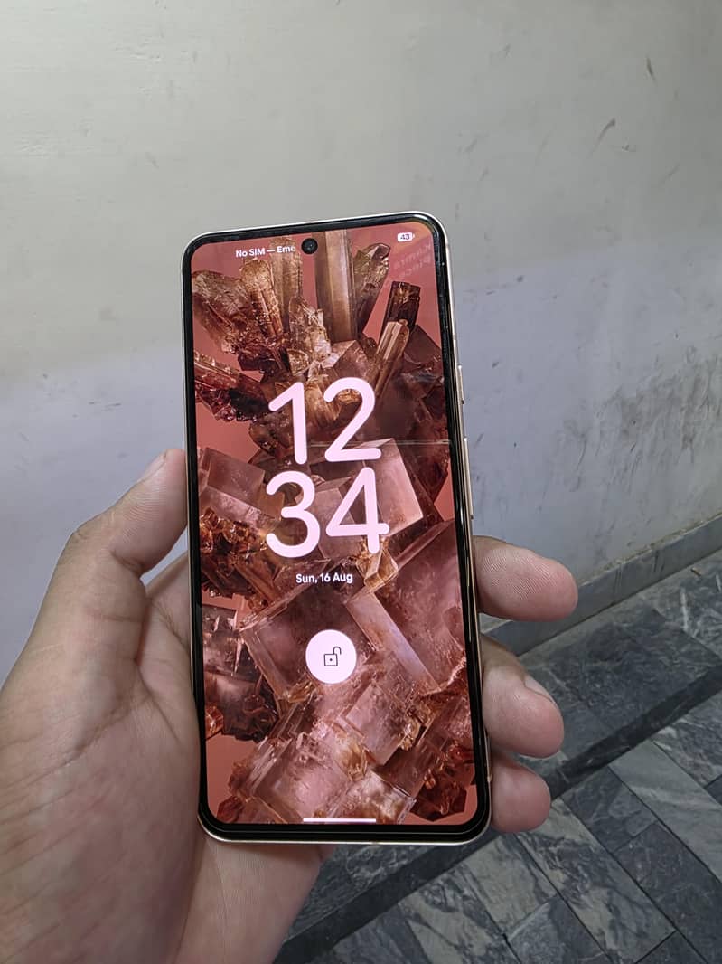 Google Pixel 8 1
