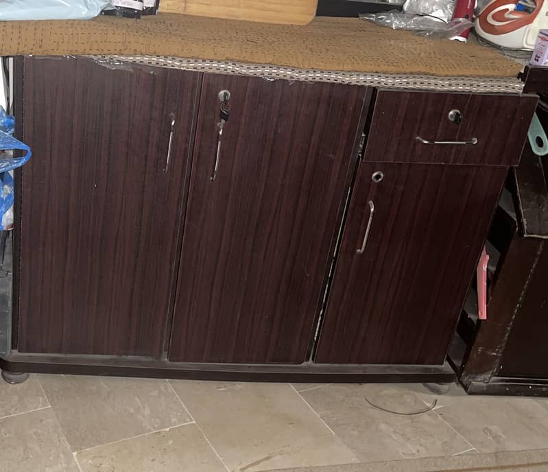 Dressing table and iron table 2