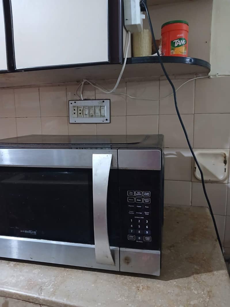 Microwave 0