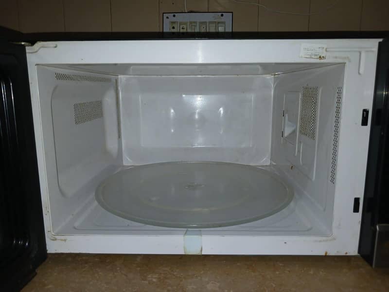 Microwave 1