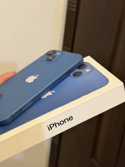 iPhone 13