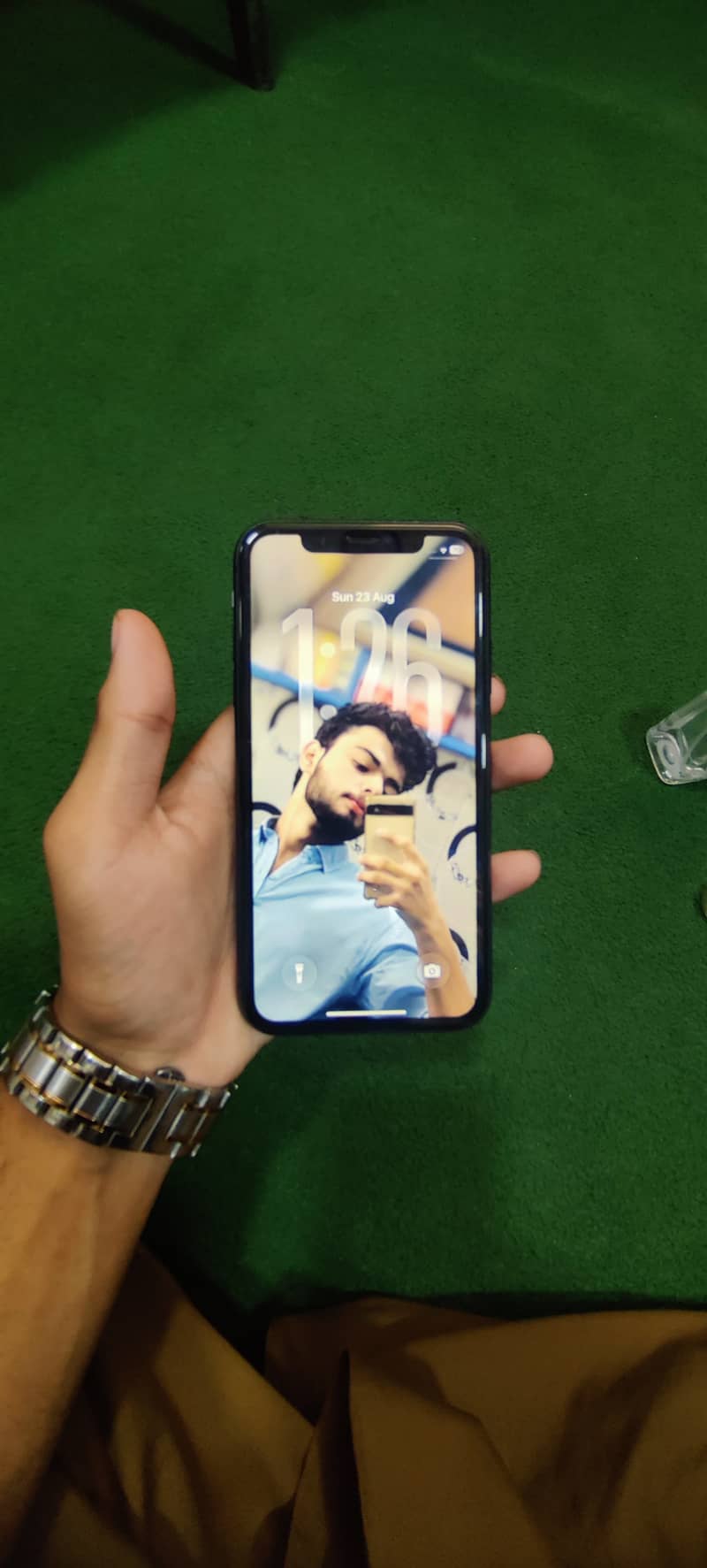 Apple iPhone 11 4