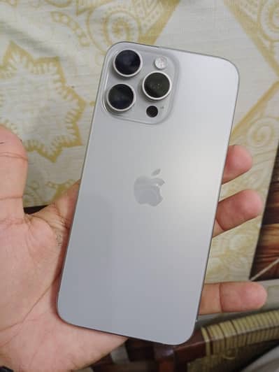 Apple iPhone 15 Pro Max