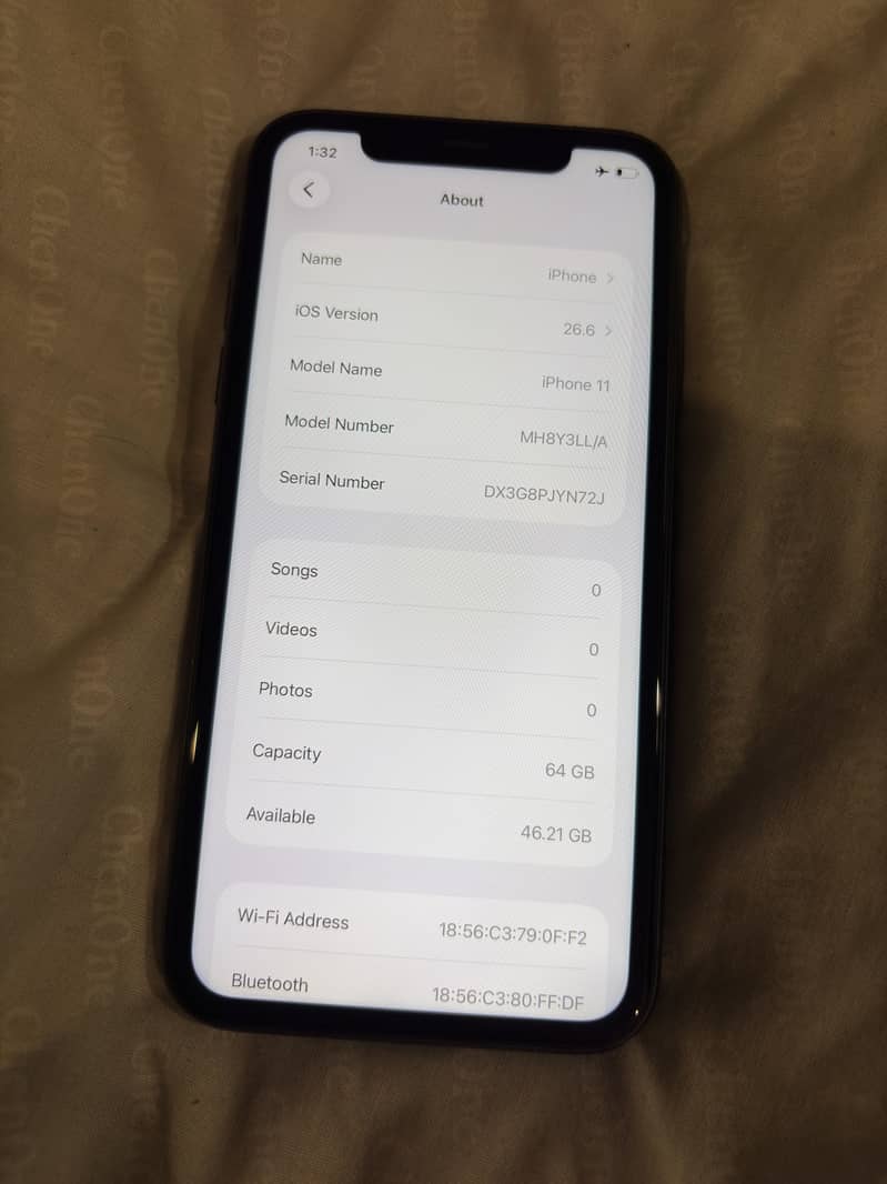 Apple iPhone 11 4