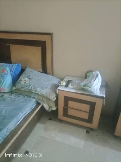 Bed divider dressing