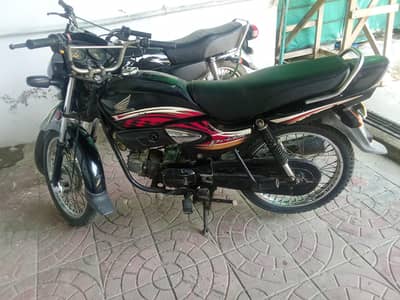 Honda prider