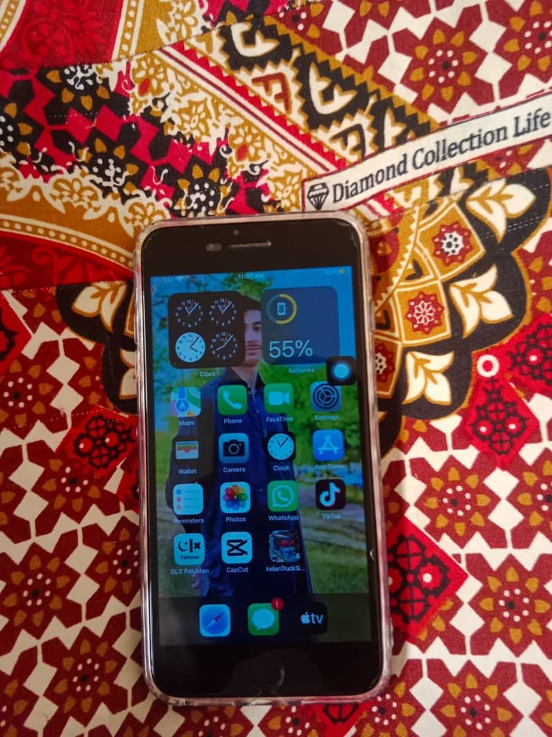 Apple iPhone 7 Plus 2