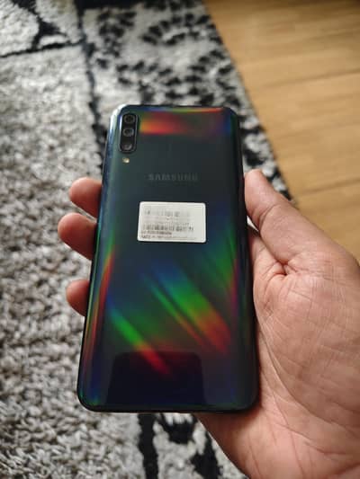Samsung Mobile A50