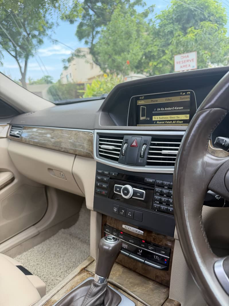 Mercedes E Class 2011 5