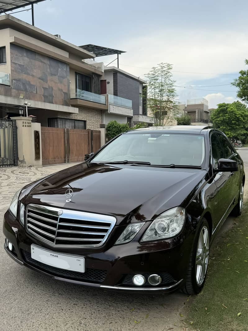Mercedes E Class 2011 14
