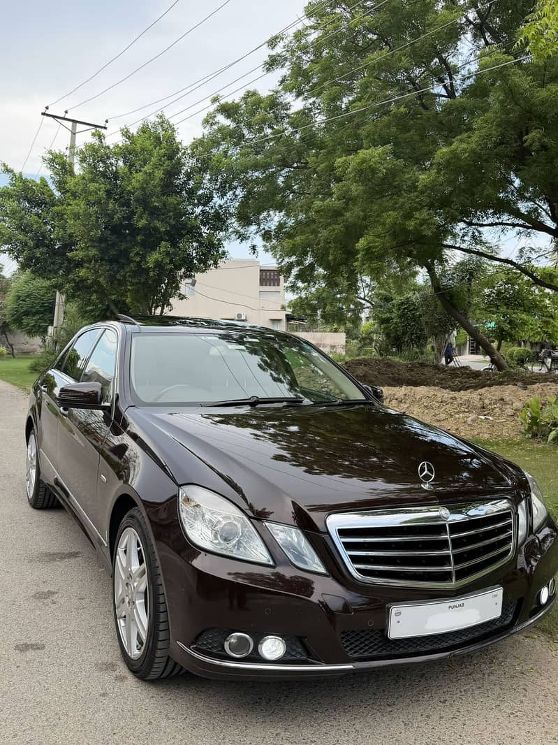Mercedes E Class 2011 15