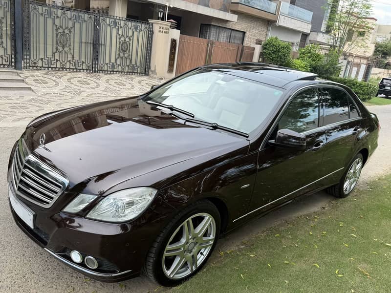 Mercedes E Class 2011 18